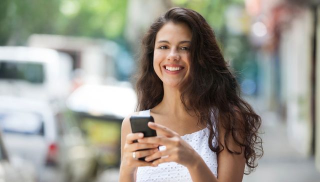 Facelift vs. Fillers vs. Thread Lift: Which Is Right for You?